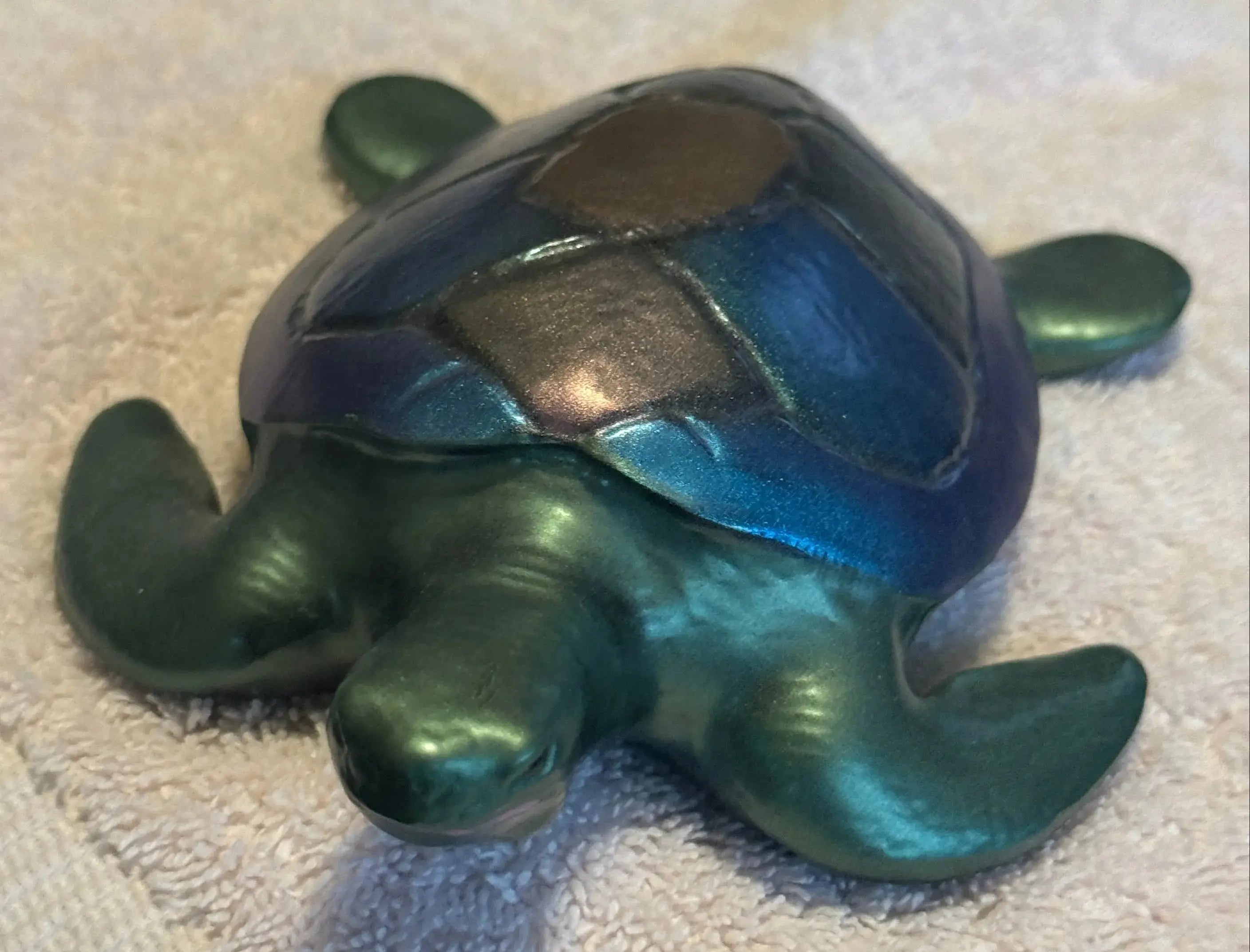 Resin Turtle – Ocean‑Inspired Mini Décor Rider Enchanted Studio