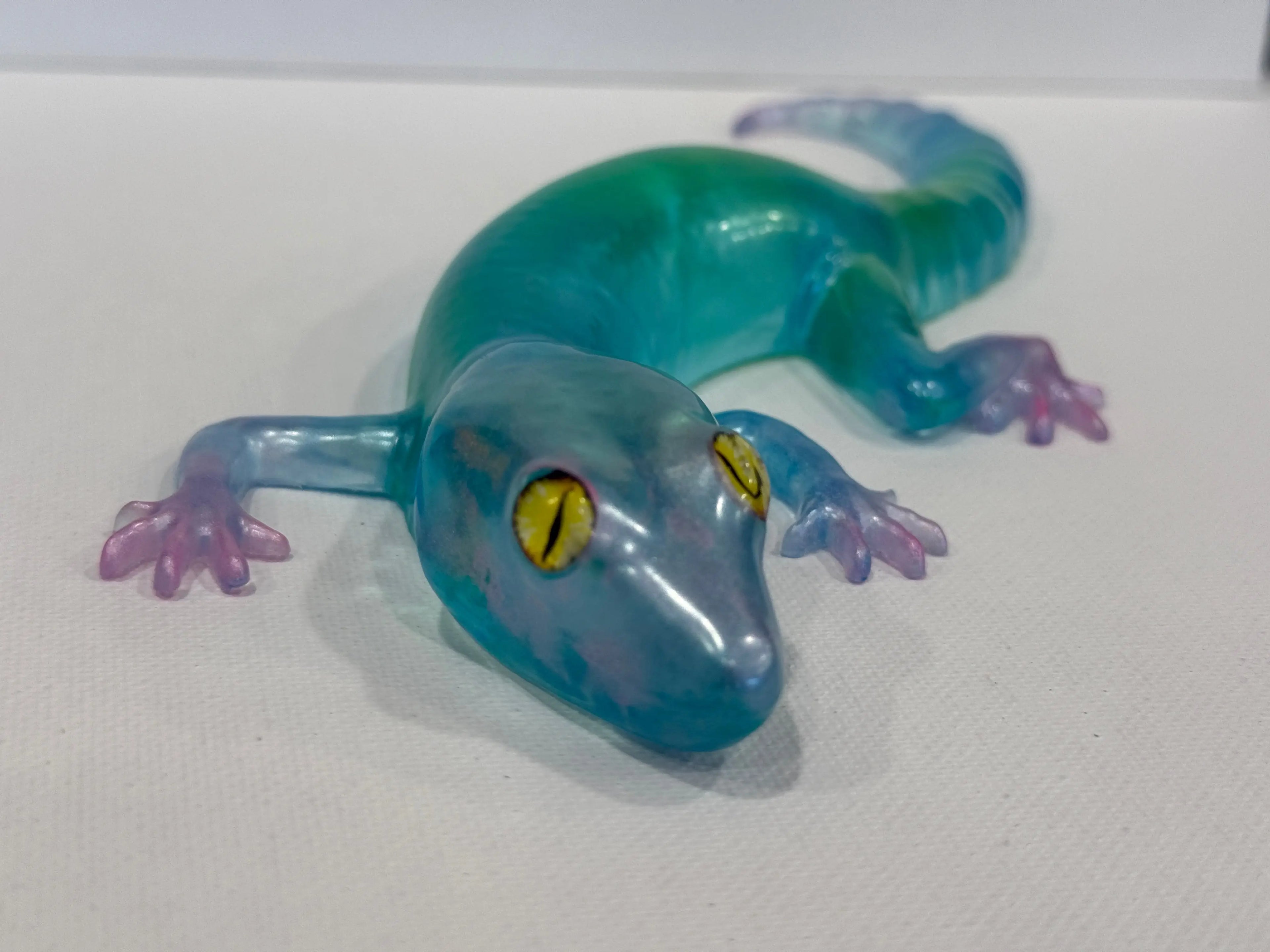 9-Inch Resin Gecko - Rider Enchanted Studio