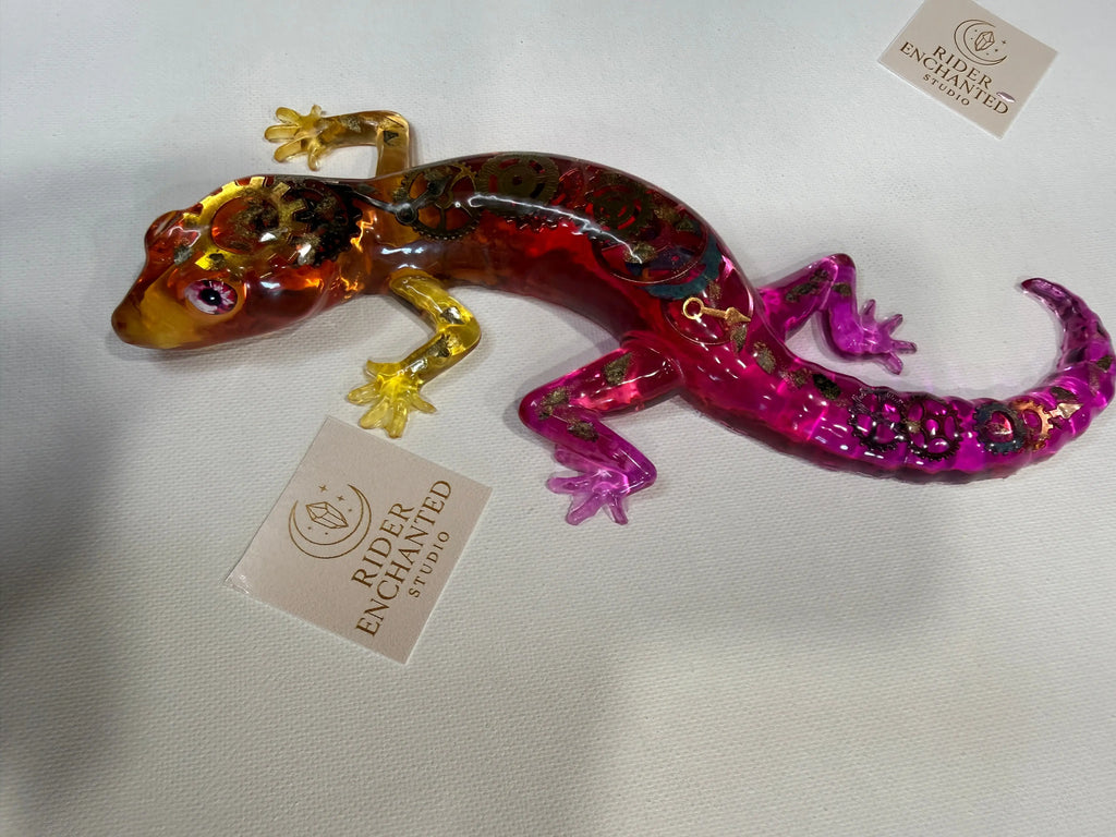 9-Inch Steampunk Resin Gecko Rider Enchanted Studio