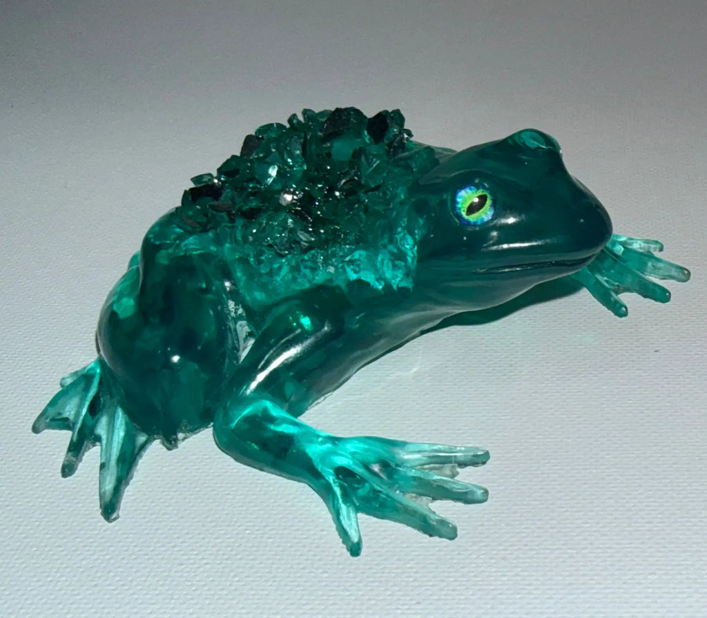 Premium Resin Crystal Frog – Elegant, Hand‑Poured Art with Gemstone Detail Rider Enchanted Studio