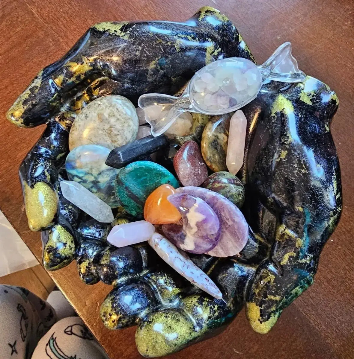 Resin Hand Catch‑All – A Statement Piece That Works Rider Enchanted Studio